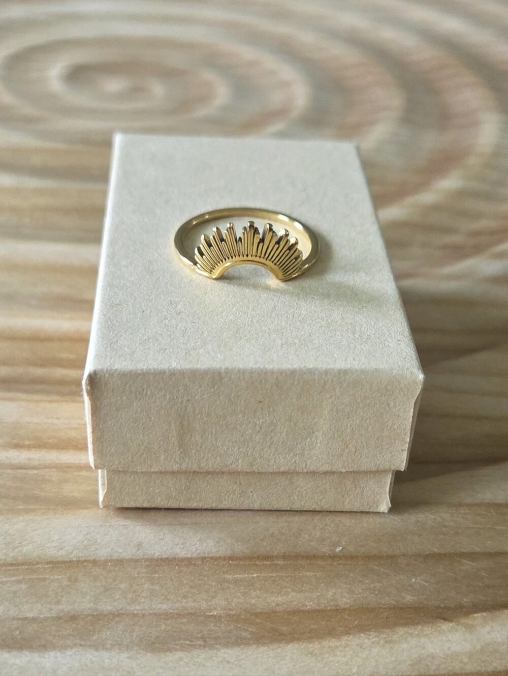 Gold Sunburst Accent Ring - Women Jewelry Size 8